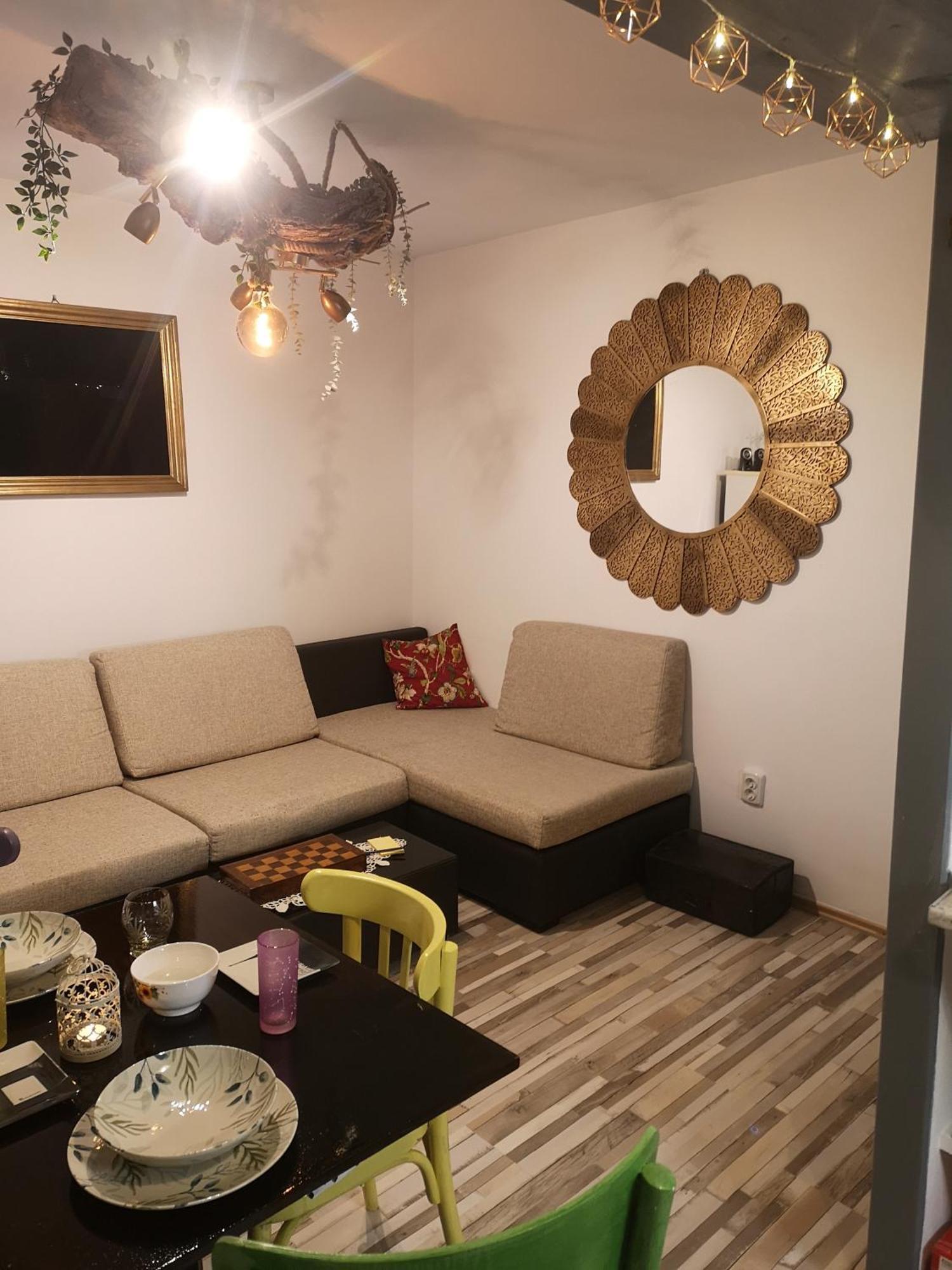Апартаменты Little Modern Folk Apt Вэлени-де-Мунте Экстерьер фото